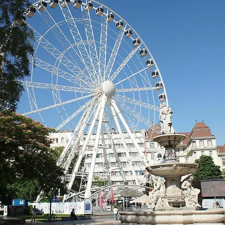 Hotel Royal Ii 3*